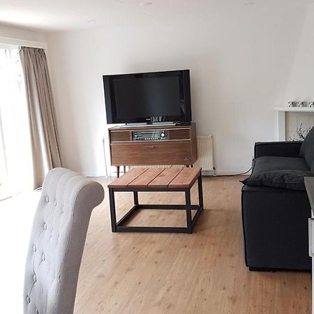 Chalet Op De Veluwe # Linde Putten Kültér fotó